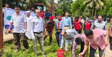 ডেঙ্গুমুক্ত লংগদু গড়ার প্রত্যয়ে পরিচ্ছন্নতা অভিযানের উদ্বোধন