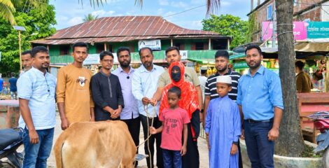 নৌকাডুবিতে প্রাণ হারানো ফালানের পরিবারকে মানবিক সহায়তা প্রদান