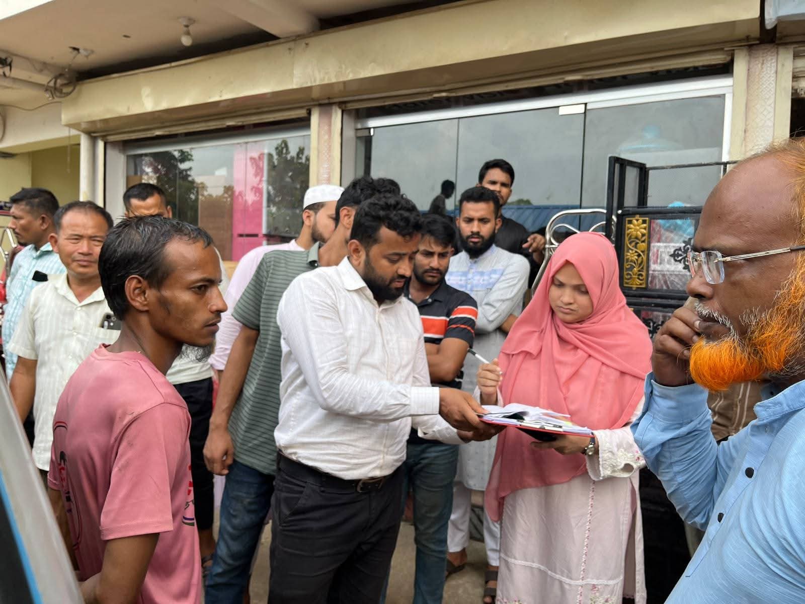 কাউখালীতে অতিরিক্ত দামে সিলিন্ডার গ্যাস বিক্রি,১০হাজার টাকা জরিমানা