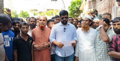 ঈদগাঁওয়ে লাইসেন্সের নামে গলাকাঁটা বাণিজ্য,বন্ধের দাবিতে ইউএনওকে স্মারকলিপি