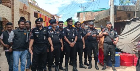 রাঙামাটিতে দুর্গপুজা মন্ডপে আইনশৃঙ্খলা সংক্রান্ত বিষয়ে পরিদর্শন করেন এসআরবি-৭চট্টগ্রাম