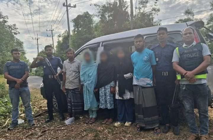 লামার নিখোঁজ তিন স্কুলছাত্রী চট্টগ্রামে উদ্ধার,পুলিশি তৎপরতায় স্বস্তি