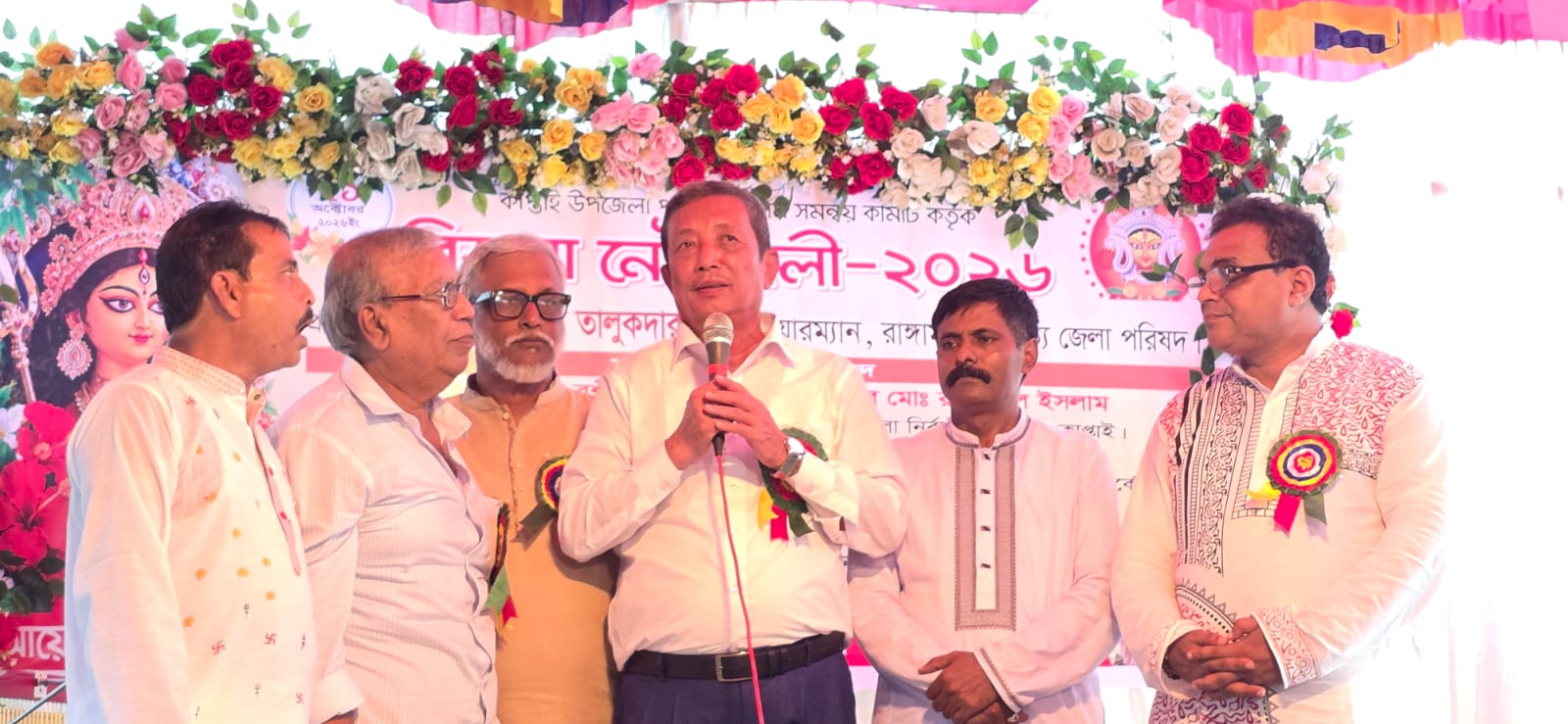 প্রতিমা বিসর্জনে মধ্য দিয়ে শেষ হলো দুর্গাপূজার আনুষ্ঠানিকতা