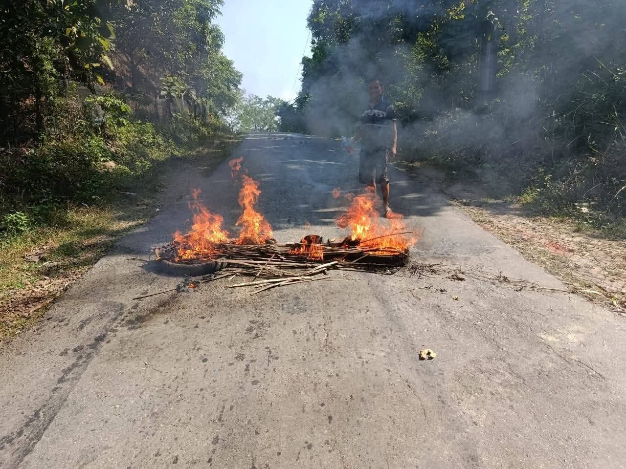 কাল শনিবার রাঙামাটিও খাগড়াছড়ি জেলায় আধাবেলা সড়ক অবরোধ